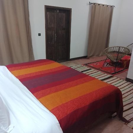 Хостел Kasbah Dar Bahnini Скура Екстер'єр фото