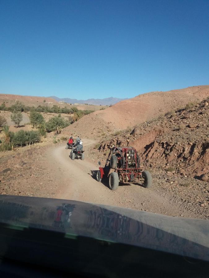 Хостел Kasbah Dar Bahnini Скура Екстер'єр фото